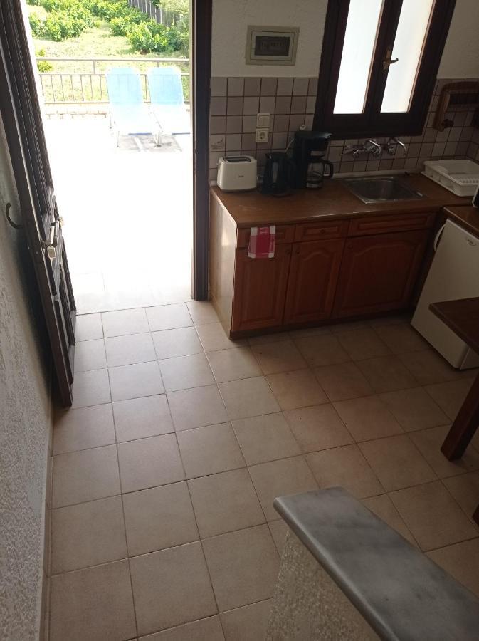 Hotel Apartment Agios Konstantinos Exterior photo